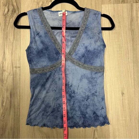 NWOT Vintage y2k stretchy mesh blue space dye top deep v - Picture 6 of 9